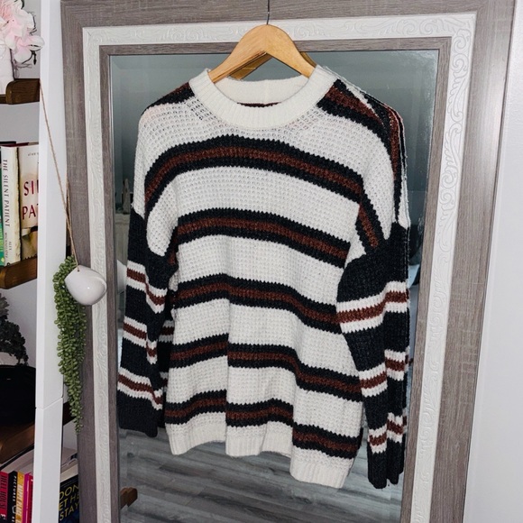 🦋 $10 American Eagle Striped Waffle Knit Sweater - Picture 7 of 7